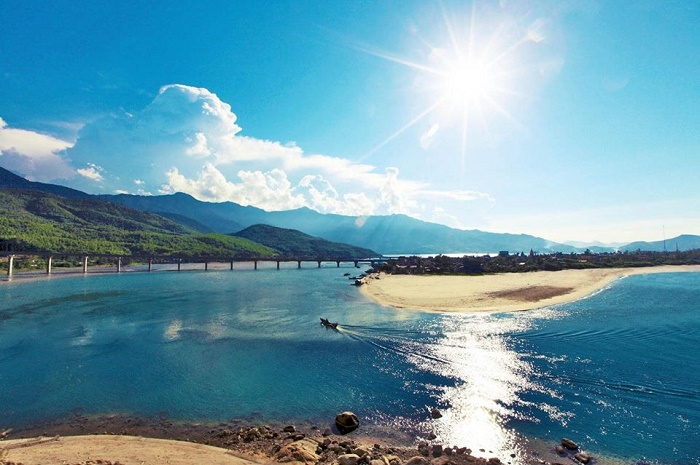 Danang Hue Hoi An package tour 3 days