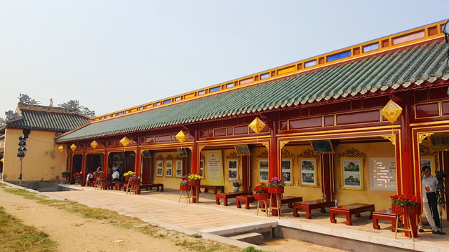 Chan May Seaport transfer to Hue city