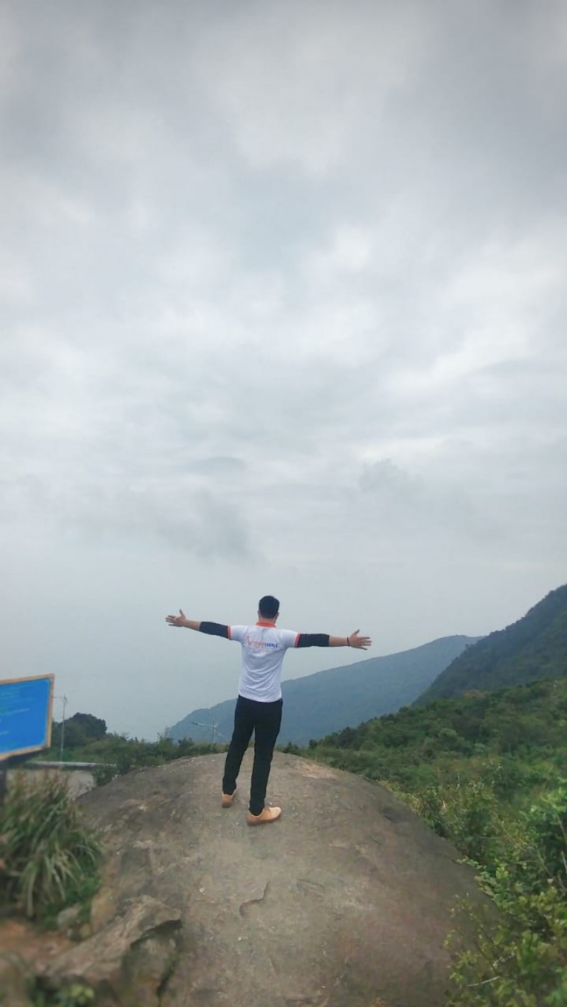 Vietnam Locals Travel & Transport