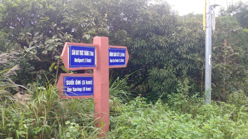 Vietnam Locals Travel & Transport