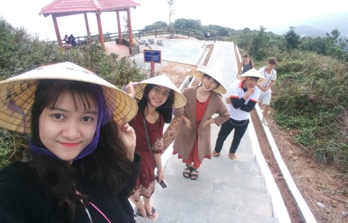 Vietnam Locals Travel & Transport